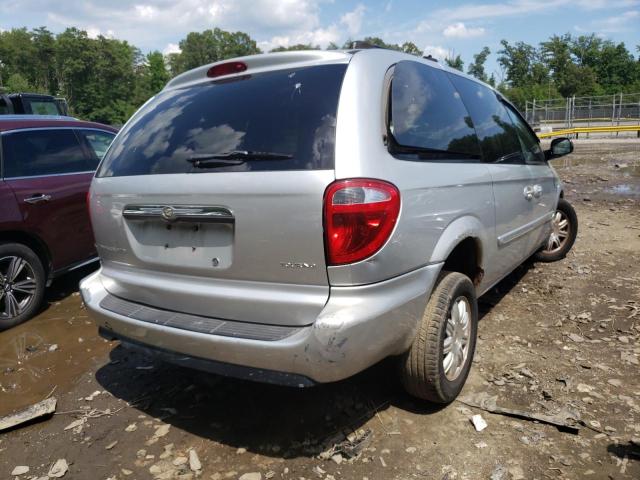 Photo 4 from auction – 2005 CHRYSLER TOWN & COU with VIN 2C4GP54L85R241510