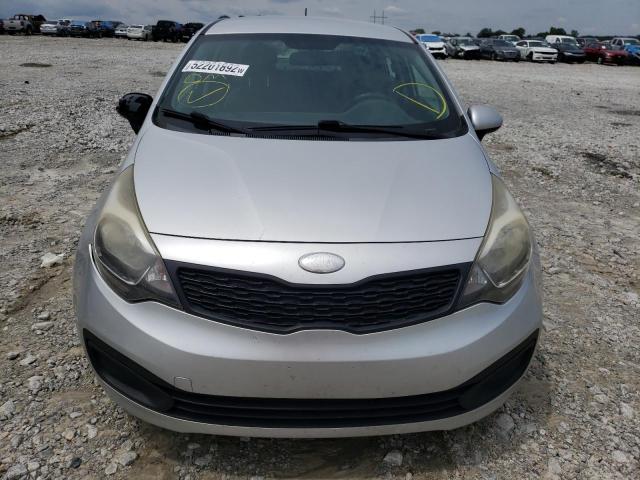 Photo 9 from auction – 2014 KIA RIO LX with VIN KNADM4A35E6327131