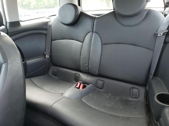 Photo 5 from auction – 2008 MINI COOPER CLU with VIN WMWML33588TN67937