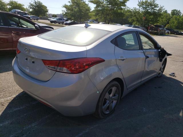 Photo 4 from auction – 2012 HYUNDAI ELANTRA GL with VIN 5NPDH4AE0CH081066