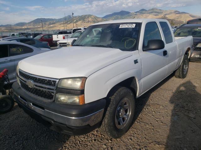 Photo 2 from auction – 2006 CHEVROLET SILVERADO with VIN 1GCEK19B06E227064