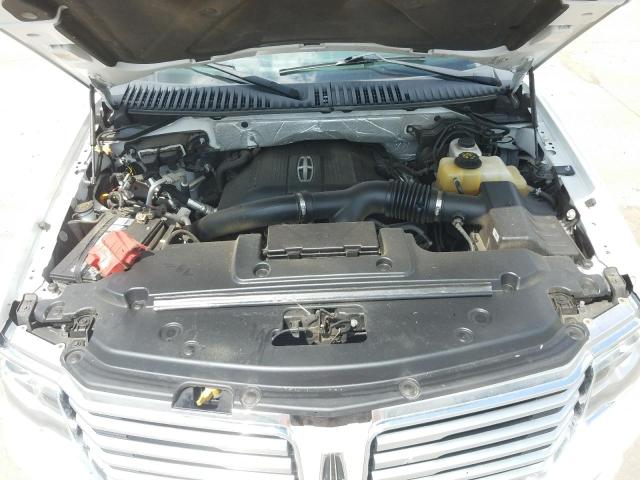 Photo 7 from auction – 2015 LINCOLN NAVIGATOR with VIN 5LMJJ2JT1FEJ13644