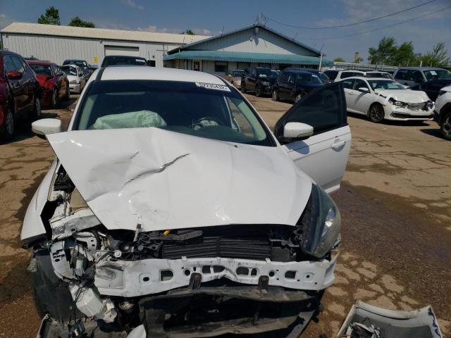 Photo 7 from auction – 2016 FORD FOCUS SE with VIN 1FADP3K20GL326389
