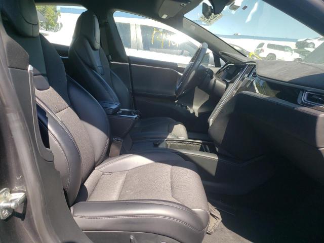 Photo 5 from auction – 2017 TESLA MODEL S with VIN 5YJSA1E17HF201422