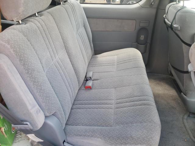 Photo 6 from auction – 2002 TOYOTA SIENNA CE with VIN 4T3ZF19C12U440350
