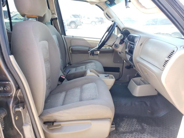 Photo 5 from auction – 2005 FORD EXPLORER S with VIN 1FMZU67K25UB07164