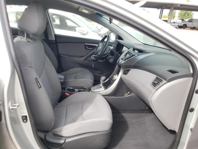 Photo 5 from auction – 2011 HYUNDAI ELANTRA GL with VIN KMHDH4AE4BU135405