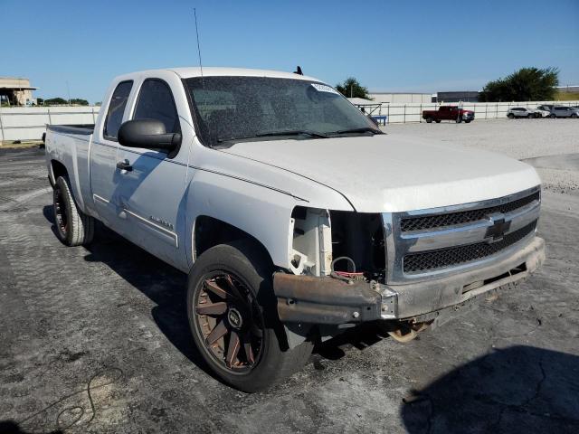 CHEVROLET SILVERADO 2011 with VIN 1GCRCREA3BZ455783 - Photo from auction