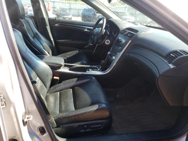 Photo 5 from auction – 2005 ACURA TL with VIN 19UUA66255A057517