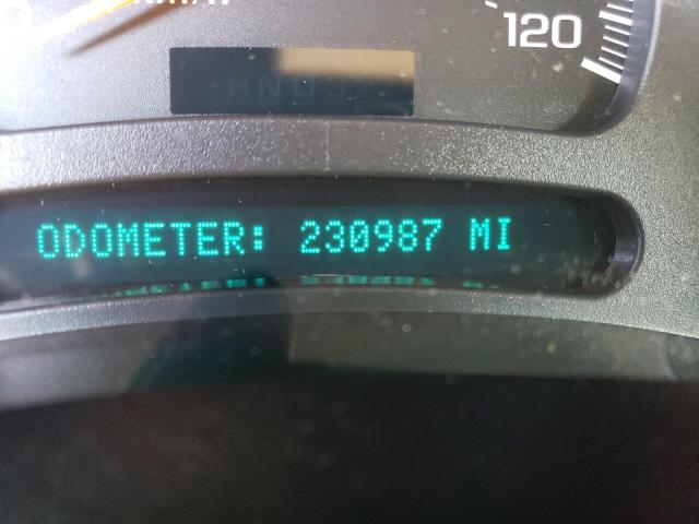 Photo 8 from auction – 2004 CHEVROLET SILVERADO with VIN 1GCEC19T04Z303927