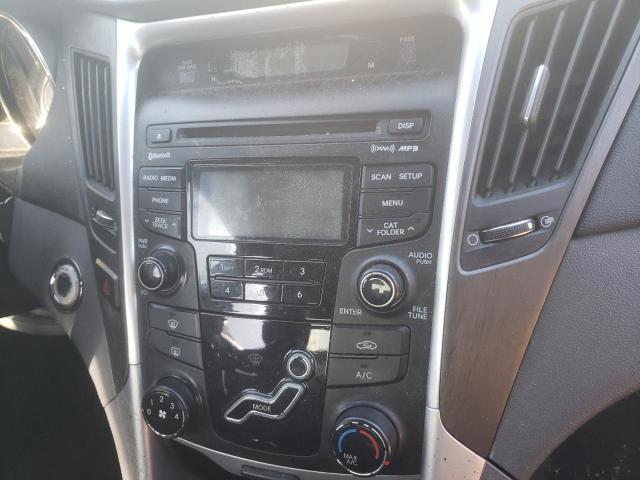 Photo 9 from auction – 2012 HYUNDAI SONATA SE with VIN 5NPEC4AC7CH453813
