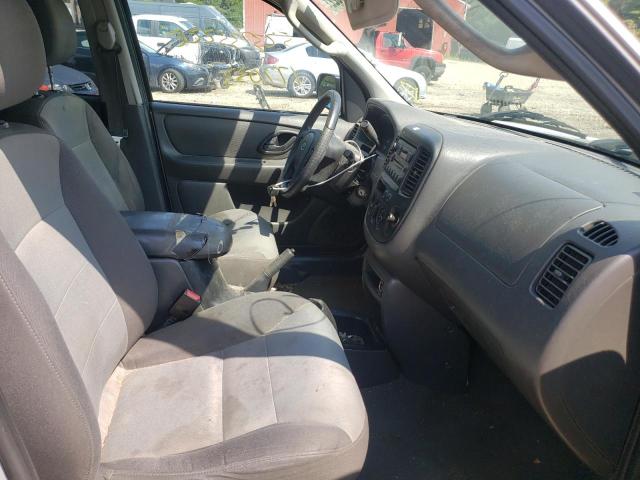 Photo 5 from auction – 2004 FORD ESCAPE XLS with VIN 1FMYU02114KA43071
