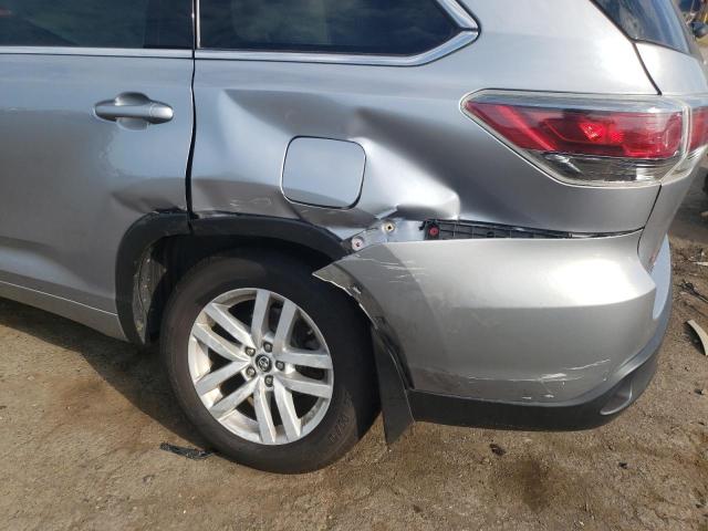 Photo 9 from auction – 2016 TOYOTA HIGHLANDER with VIN 5TDBKRFH8GS355493