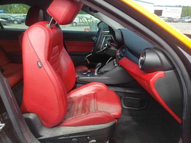 Photo 5 from auction – 2018 ALFA ROMEO GIULIA TI with VIN ZARFAECN9J7594355