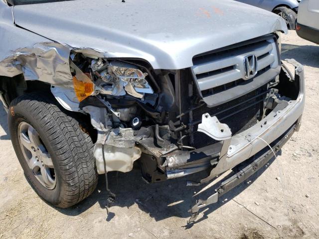 Photo 9 from auction – 2006 HONDA PILOT LX with VIN 2HKYF18126H524458