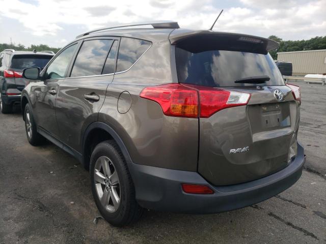 Photo 3 from auction – 2015 TOYOTA RAV4 XLE with VIN 2T3RFREV9FW234348