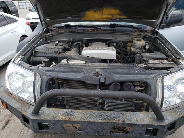 Photo 7 from auction – 2004 TOYOTA 4RUNNER SR with VIN JTEBT14R640031074