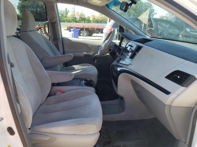 Photo 5 from auction – 2014 TOYOTA SIENNA LE with VIN 5TDKK3DCXES487589