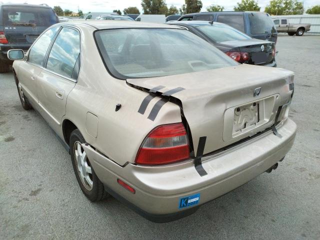 Photo 3 from auction – 1994 HONDA ACCORD EX with VIN JHMCD5654RC042568