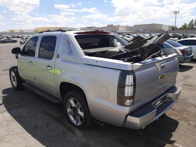 Photo 3 from auction – 2013 CHEVROLET AVALANCHE with VIN 3GNTKGE74DG350598