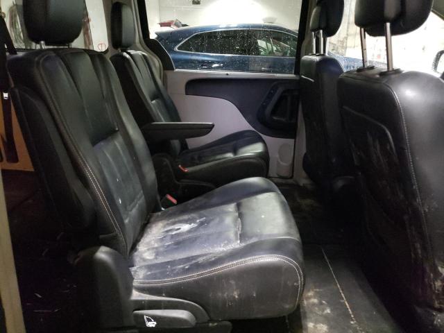 Photo 6 from auction – 2012 CHRYSLER TOWN & COU with VIN 2C4RC1CG0CR416587
