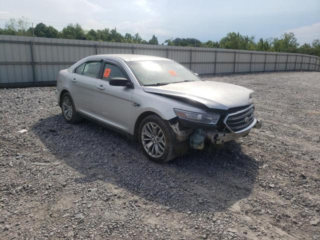 FORD TAURUS SE 2015 with VIN 1FAHP2D87FG122709 - Photo from auction