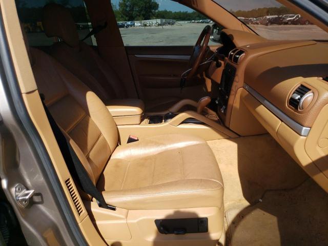 Photo 5 from auction – 2005 PORSCHE CAYENNE with VIN WP1AA29P25LA22261