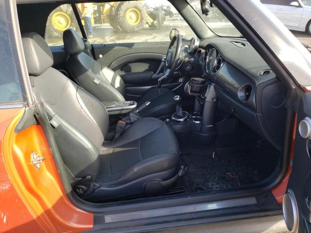 Photo 5 from auction – 2006 MINI COOPER S with VIN WMWRH33526TF87818