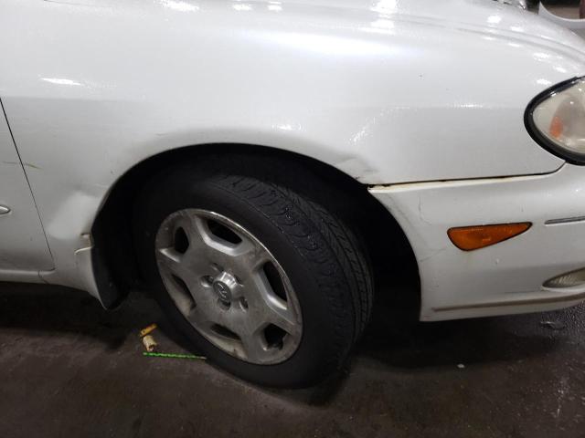 Photo 9 from auction – 2001 INFINITI I30 with VIN JNKCA31A31T036749