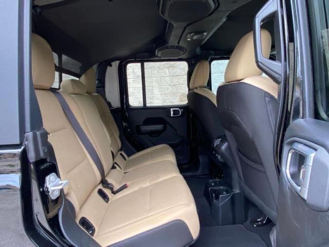 Photo 6 from auction – 2020 JEEP GLADIATOR with VIN 1C6HJTAG7LL127805