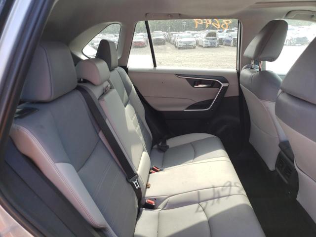 Photo 6 from auction – 2021 TOYOTA RAV4 XLE P with VIN 2T3A1RFV8MC237461