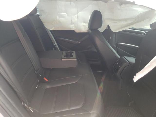 Photo 6 from auction – 2017 VOLKSWAGEN PASSAT SE with VIN 1VWBT7A33HC018100
