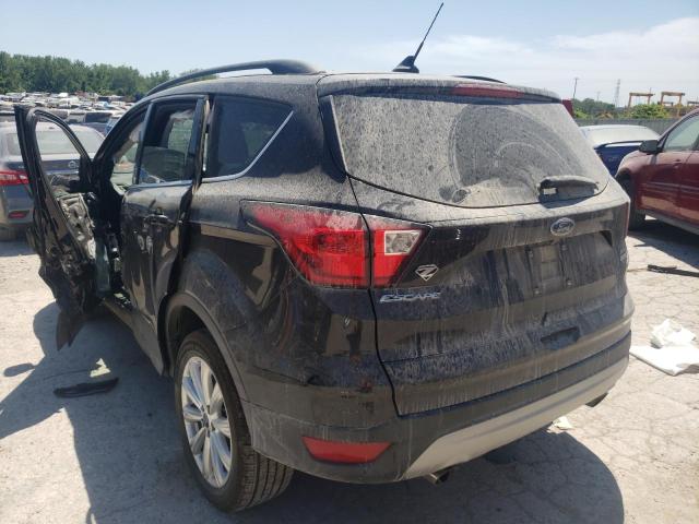 Photo 3 from auction – 2019 FORD ESCAPE SEL with VIN 1FMCU0HD0KUB02558