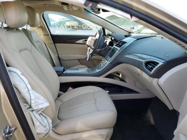 Photo 5 from auction – 2017 LINCOLN MKZ RESERV with VIN 3LN6L5F96HR623537
