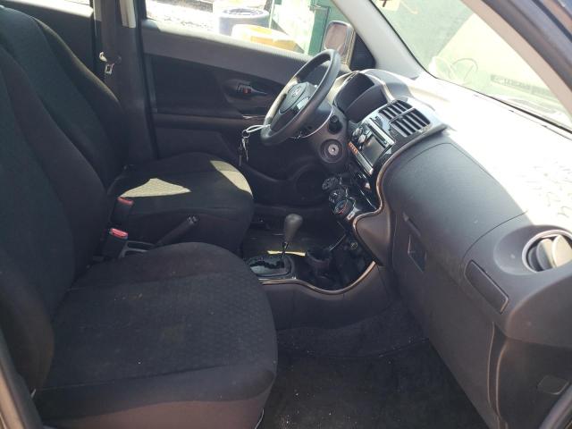 Photo 5 from auction – 2010 TOYOTA SCION XD with VIN JTKKU4B41AJ055291
