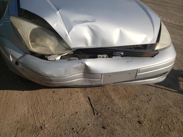 Photo 9 from auction – 2000 FORD FOCUS SE with VIN 1FAFP34P0YW303955