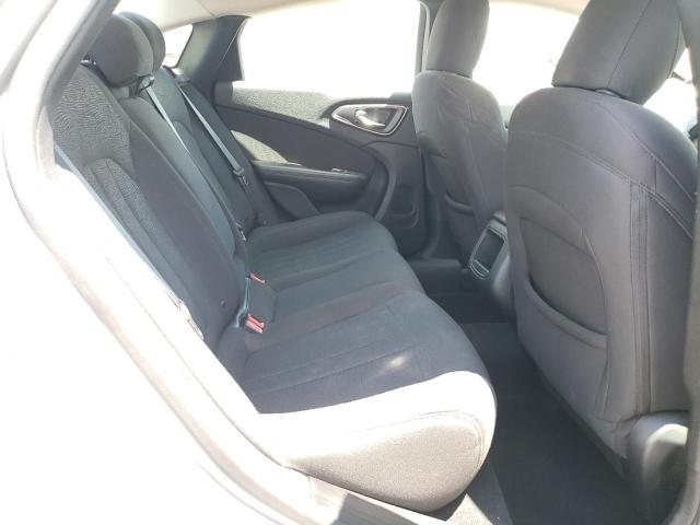 Photo 6 from auction – 2015 CHRYSLER 200 LIMITE with VIN 1C3CCCAB4FN662105