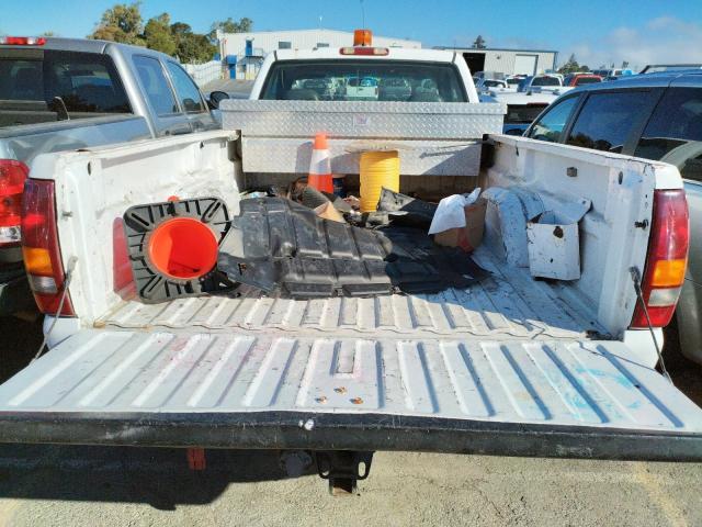 Photo 6 from auction – 2000 CHEVROLET SILVERADO with VIN 1GCGK24U2YE189623