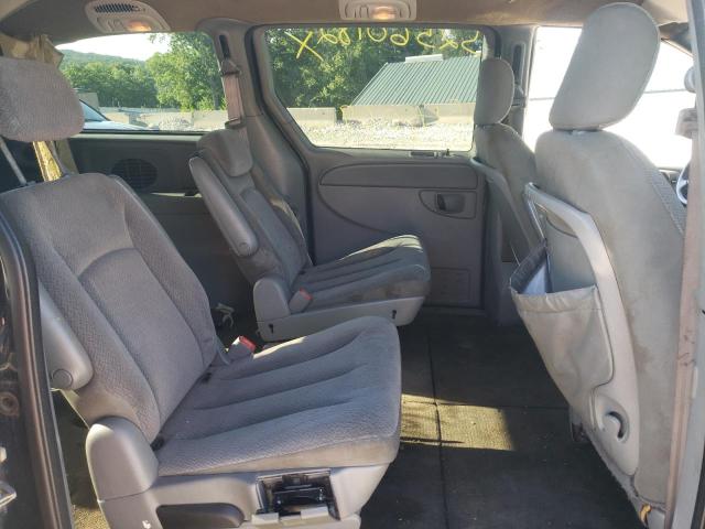 Photo 6 from auction – 2005 CHRYSLER TOWN AND C with VIN 2C4GP54L05R130014
