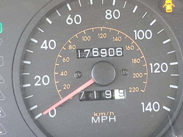 Photo 8 from auction – 2000 HYUNDAI SONATA with VIN KMHWF35V8YA242860