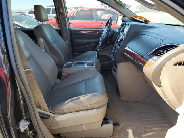 Photo 5 from auction – 2014 CHRYSLER TOWN & COU with VIN 2C4RC1BG1ER158133