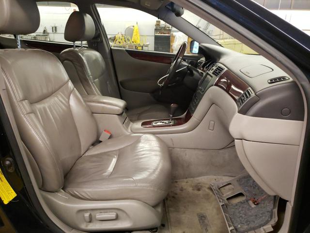 Photo 5 from auction – 2002 LEXUS ES 300 with VIN JTHBF30G320037809