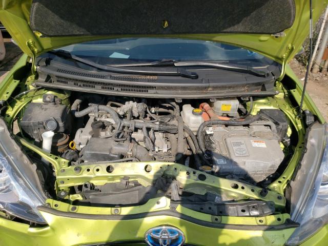Photo 7 from auction – 2015 TOYOTA PRIUS C with VIN JTDKDTB36F1096418