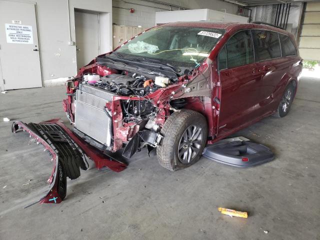 Photo 2 from auction – 2021 TOYOTA SIENNA LE with VIN 5TDBSKFC0MS020350