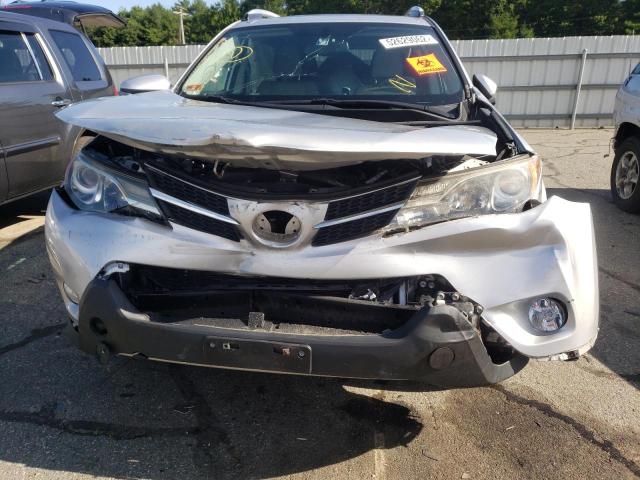 Photo 9 from auction – 2015 TOYOTA RAV4 LIMIT with VIN 2T3DFREV0FW266048