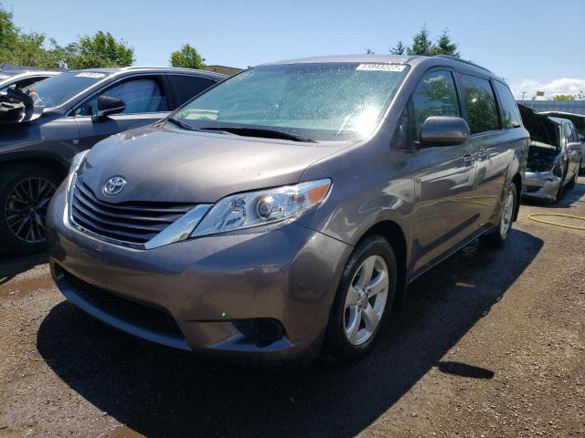 Photo 2 from auction – 2017 TOYOTA SIENNA LE with VIN 5TDKZ3DC0HS898368