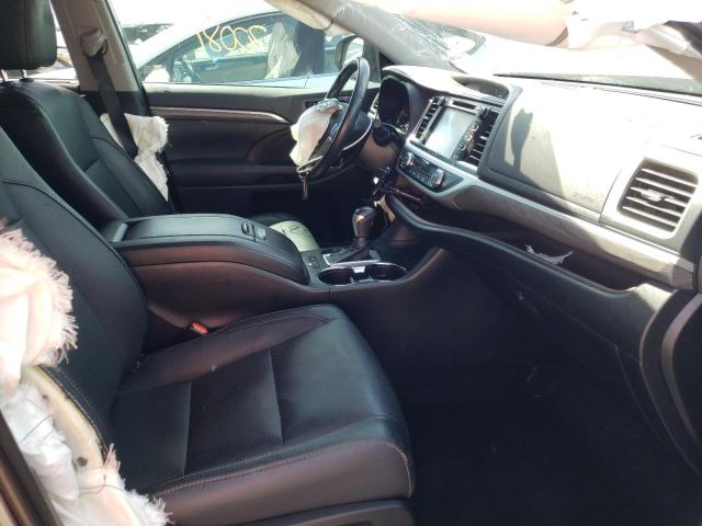Photo 5 from auction – 2019 TOYOTA HIGHLANDER with VIN 5TDDZRFH2KS739931