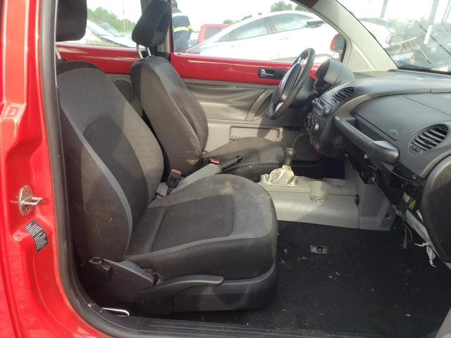 Photo 5 from auction – 2000 VOLKSWAGEN NEW BEETLE with VIN 3VWBC21C0YM444215