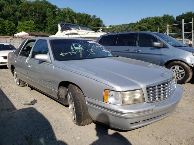 CADILLAC DEVILLE 1999 con VIN 1G6KD54Y8XU720078 - Foto de la subasta