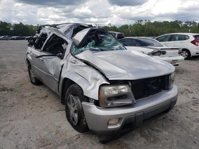 CHEVROLET TRAILBLAZE 2004 with VIN 1GNDT13S642281850 - Photo from auction